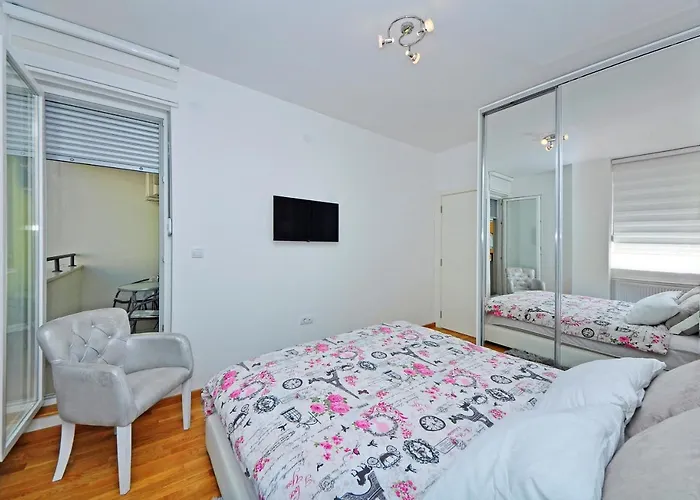 Reset Apartment